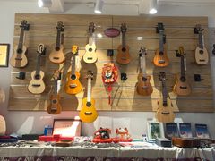-WithU悠弦时光·尤克里里之家ukulele(宽窄巷子店)
