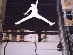-Air Jordan(世贸天阶店)