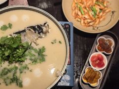 -通安客栈中餐厅·何家小馆