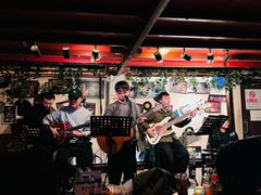 -南锣鼓巷吉他吧(鼓楼店)