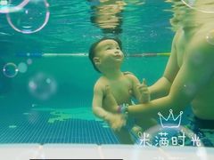 -龙格亲子游泳•水育早教运动中心