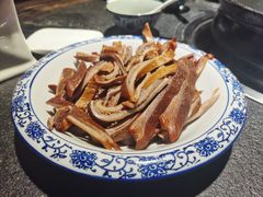 -大匠工房古船木艺术餐厅·猪肚鸡专门店(长白仙岛店)