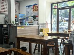-何记酿皮店(西流湾店)