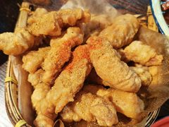 -爆炸头阿姨小四川正宗川味小吃(无任何分店)