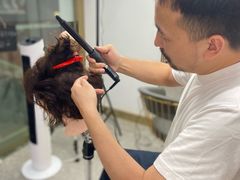 -LAQUEEN 时尚健康假发(万象城总店)