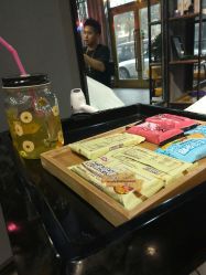 -MOVAN  HAIR莫凡匠人发型屋