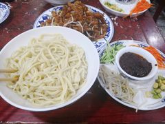 香辣炸酱面-九河居(荔湾路店)
