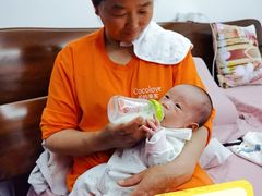 -爱的果实月嫂育婴师(世纪东方店)