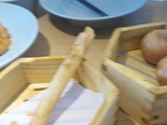 -蜜桃餐厅·伴山(绿宝广场店)