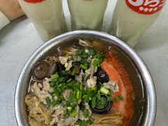 -肥佬良扣肉粉面店(梧州总店)