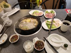 -野迹·石橄榄鸡·烧烤(新洲店)