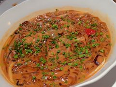 沙蒜烧豆面-新荣记(BFC外滩金融中心店)