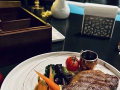 -宴悦海鲜餐厅·游水海鲜·牛排(亚龙湾瑞吉店)