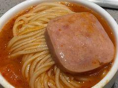 -海底捞火锅(曹安公路店)