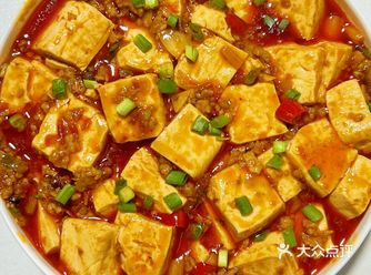 麻婆豆腐，麻辣鲜香巨下饭，不知道吃啥的姐妹可以试试哟