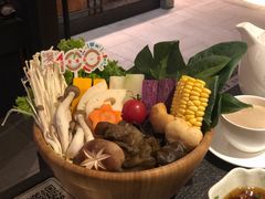 -湊湊火锅·茶憩(和平大悦城店)