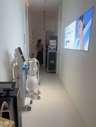 -苑苑vbeauty科技美容SPA