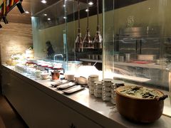 自助取餐区-威珀斯酒店·珀萃美食餐厅 | 海鲜刺身·现烤生蚝·特色烤肉