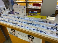 -优医视平价眼镜蔡司依视路折扣工厂店(十里堡店)