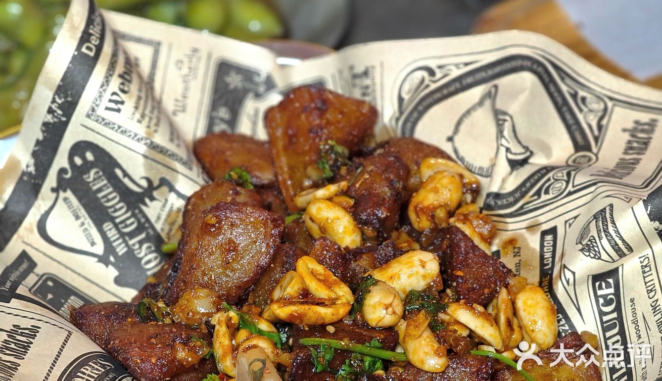 这家精酿烧烤真的很灵！