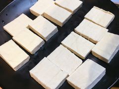 岩浆小豆腐-泥炉烤肉(九龙坡店)