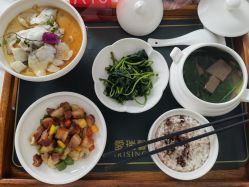 -爱瑞馨母婴护理中心(爱悠悠店)