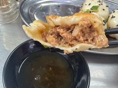 -老上海食惠裡小籠包生煎包