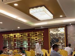 -御满江海鲜酒家(洛溪新城店)