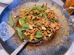 -费大厨辣椒炒肉(黄兴中心广场店)