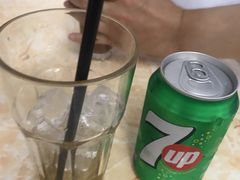 咸柠七-渔记茶餐厅(渔村店)