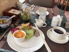 -白天鹅宾馆·美食屋