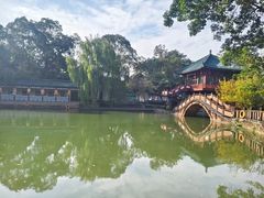 -房湖公园