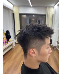 -H·Y HAIR SALON烫发·染发·造型