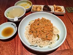 -裕兴记•蟹黄面馆(人民广场店)