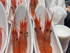 -雍容荟活帝王蟹活龙虾自助(苏宁旗舰店)