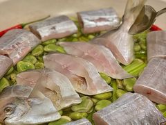 -唔哩赞·崇明私藏菜(建国西路店)