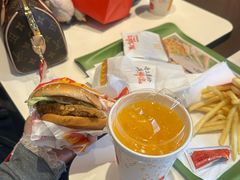 -麦当劳(秣陵路店)