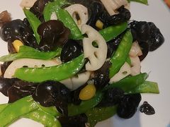 -快乐老家三鲜饺子东北菜(南六中路店)