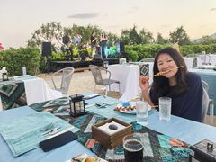 -亚龙湾希尔顿自助餐厅·海鲜·烧烤·沙滩BBQ·现场乐队