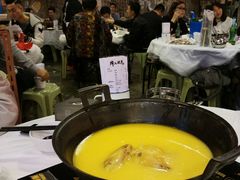 -鲜入围煮花胶鸡海鲜火锅