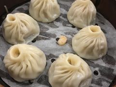 蟹粉小笼包-绿波廊(豫园店)