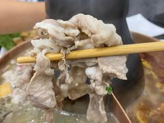 -楼外楼大刀肉传统火锅居(幸福街店)