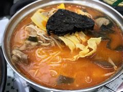 番茄肥牛米线-黑粉你肥牛火锅粉(泛悦汇KA店)