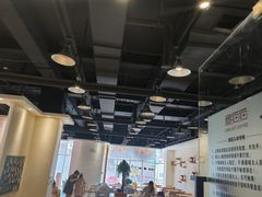 -藏猫猫咖啡主题馆(中央大道店)