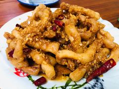 炸鱿鱼条-天伦海鲜·老味道·青岛菜(栈桥天主教堂店)