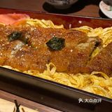 表皮微焦，果然现烤的口感很不错
