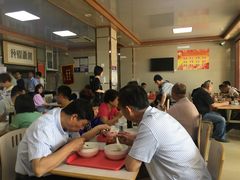 大堂-周震馄饨
