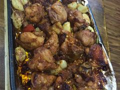 东镇老味道烤鸡块-老东镇啤酒屋海鲜加工·蒸汽海鲜·海鲜烧烤(台东店)