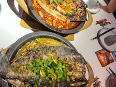 -鸣记脆皮烤鱼·海鲜烤鱼(三八广场店)