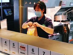 -麦当劳(中山大道中店)